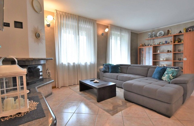 Beautiful apartment for 5 guests with A/C, WIFI, TV and terrace