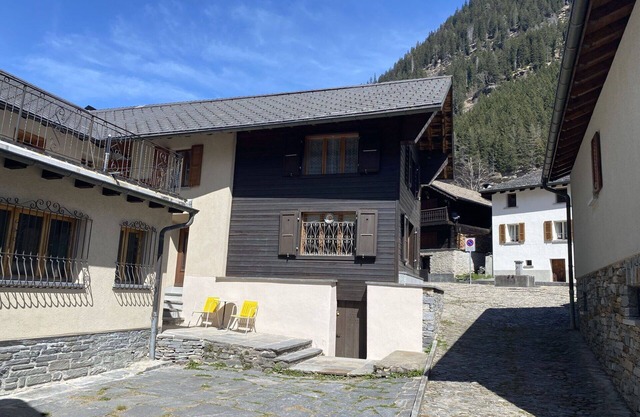 Beautiful apartment for 4 guests with WIFI, TV and patio