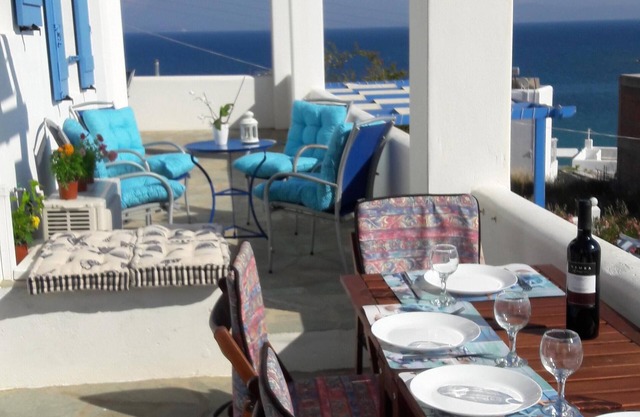 Beautiful apartment overlooking the sea