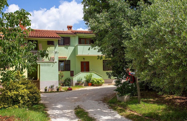 Beautiful apartment in Cabrunici