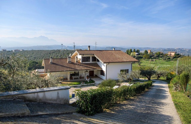 Beautiful apartment in Moscufo
