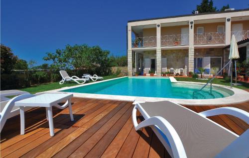 Beautiful Apartment In Izola With Wifi