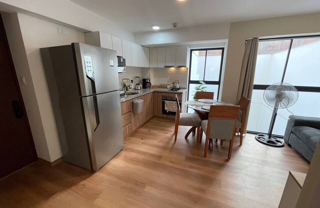 Beautiful apartment in Lince near the water park.