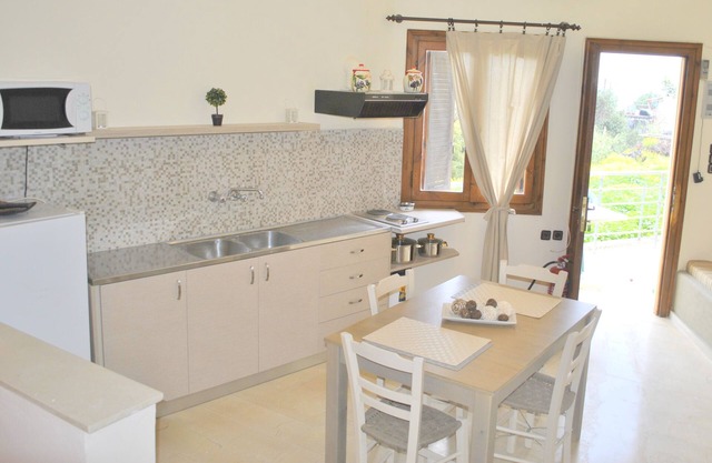Βeautiful apartment near the sea “Diktamos”