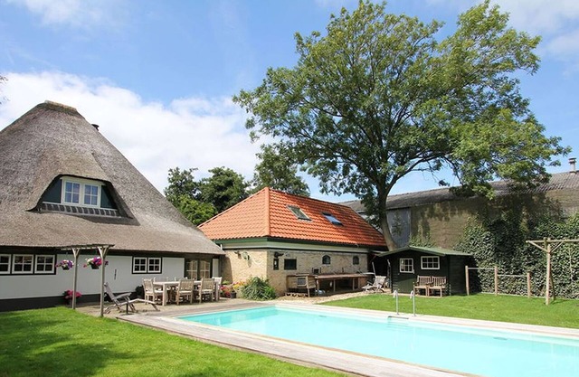 Beautiful apartment on the IJsselmeer near Hoorn and Enkhuizen