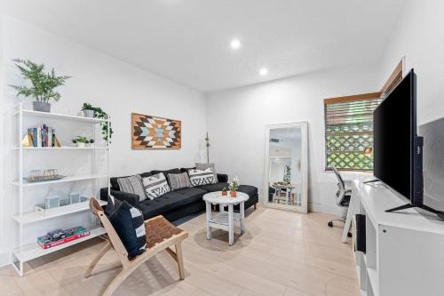 Beautiful Apt in Victoria Park (Las Olas Blvd)