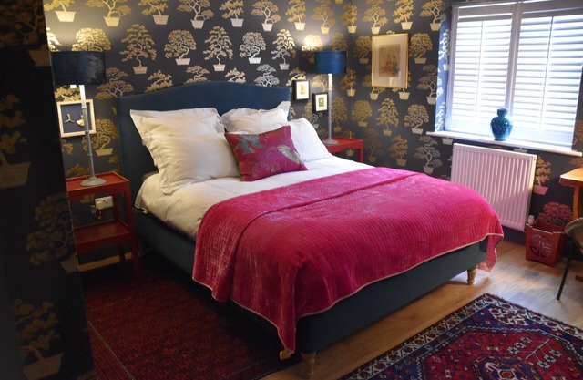 Beautiful Arundel, Goodwood, Fontwell, the South Downs and seaside, all nearby