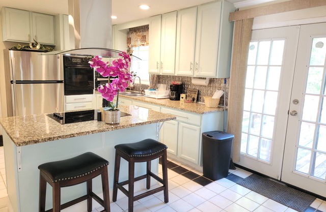 Beautiful Atlanta Georgia 3bd Ranch 11Mins HartsField Jackson! 15mins Downtown