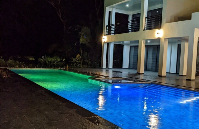 Beautiful Beach Retreat just a 5 minute walk to our secluded beach