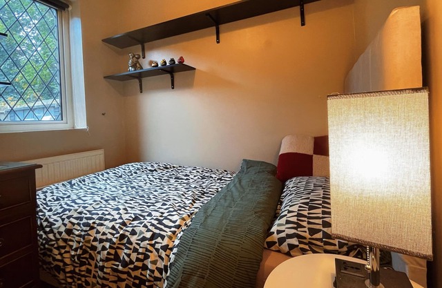 Beautiful big detach close to the bicester village