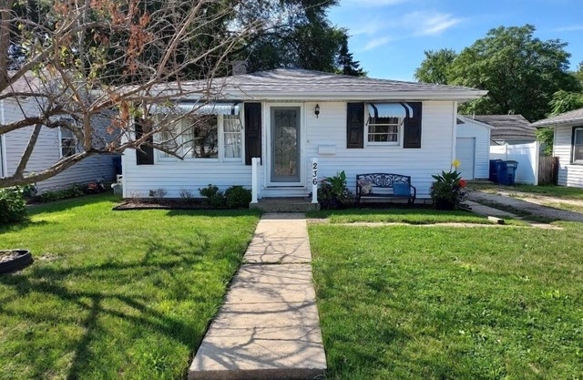 Beautiful Bourbonnais Rental