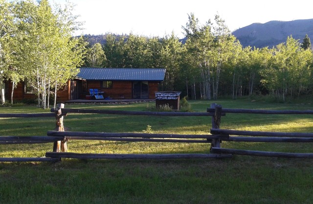 Beautiful Cedar Cabin At Boulder Lake Estates