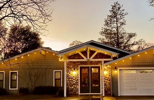 Beautiful Chalet Away From Home - Close to Yosemite and Bass Lake