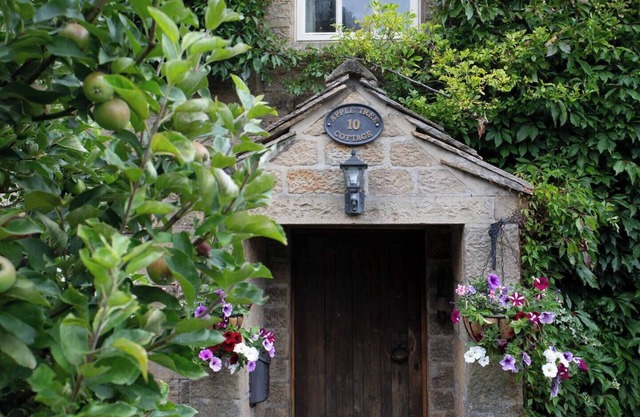 Beautiful characterful cottage,family and dog friendly,quiet,close to amenities