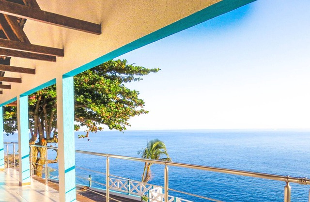 Beautiful coastline overlooking Alcatrazes Island