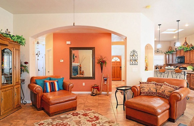Beautiful & Comfortable - near NMSU & Hospitals