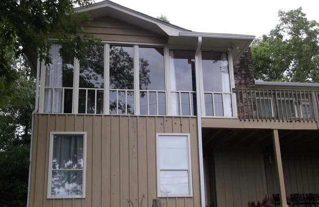 Beautiful Community Vacation Home. Great for family gatherings