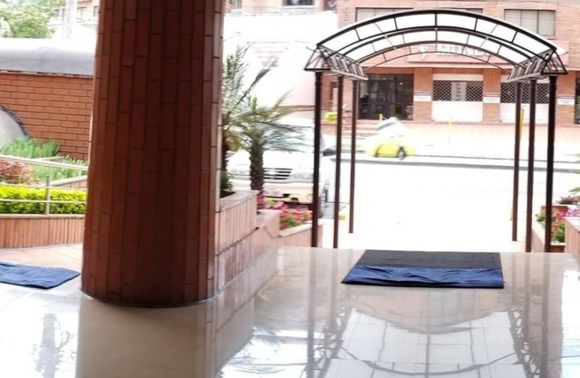 Beautiful condo 3 bedroom apartment 2.5 bath, minutes from downtown Cuenca