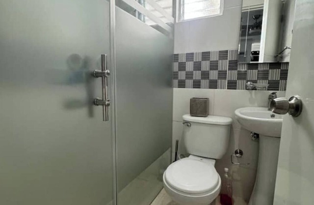 Beautiful Condominium - Whole house