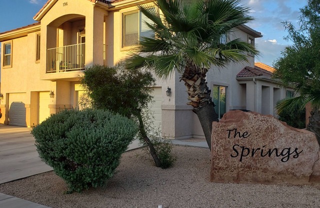 Beautiful Condo w/balcony and an additional game room, swimming pool and more!