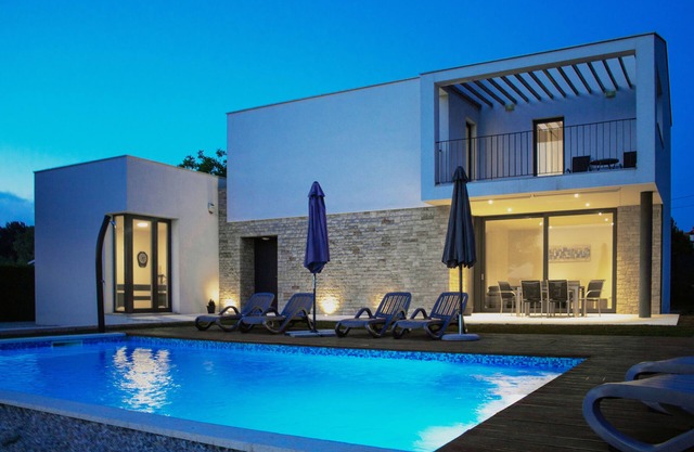 Beautiful contemporary villa, perfect for a family vacation.