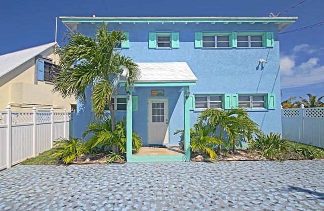 Beautiful Cottage Only 60 Feet from Stunning White Sand Beach