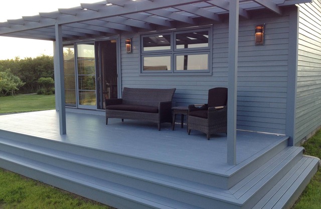 Beautiful Cozy Renovated Cottage on Ocean at Seawall, Southwest Harbor