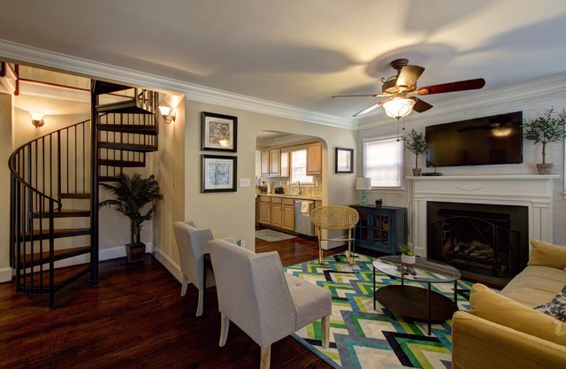 Beautiful Elizabeth Bungalow