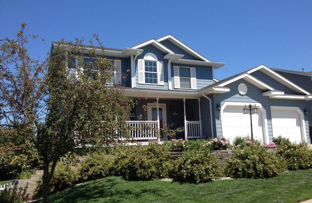 Beautiful Family Home Close To Local Attractions