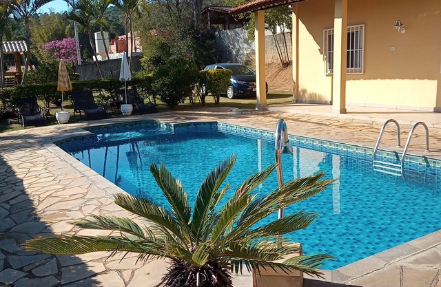 Beautiful farm, Wi-Fi, swimming pool, barbecue, pizza oven and soccer field.