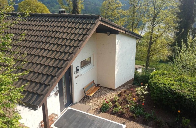 Beautiful holiday home with panoramic view at the reservoir