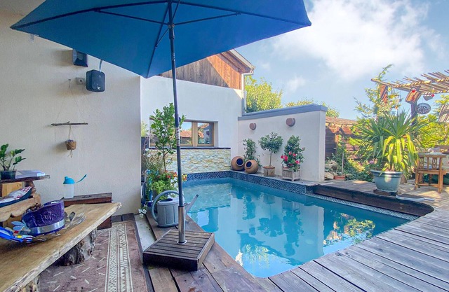 Beautiful home in Mittelbergheim