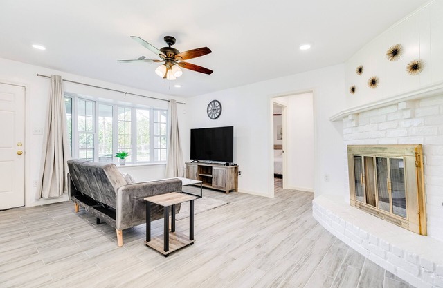 Beautiful home in a great location with enclosed backyard, smart TV, patio, W/D