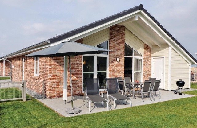 Beautiful home in Dagebüll with sauna