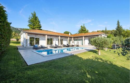 Beautiful Home In Dubrava With Sauna