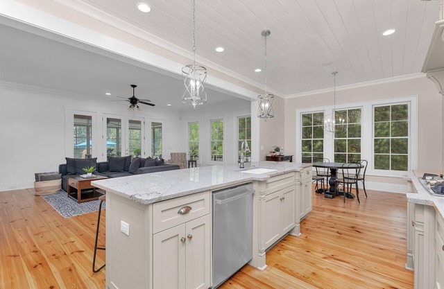Beautiful home in gated community - perfect for Masters 2023