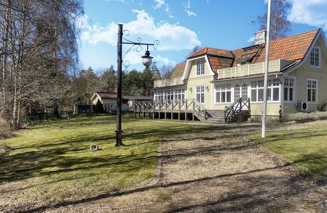 Beautiful home in Ingarö