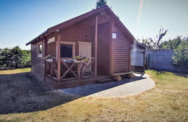Beautiful home in Lebieniec with WiFi
