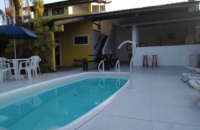BEAUTIFUL HOUSE WITH POOL AND COURT + 2 BEACHES (RIVIERA AND Itaguaré)
