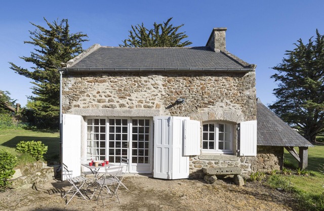 Beautiful house - Cpl + 2 children - 2 kms beaches