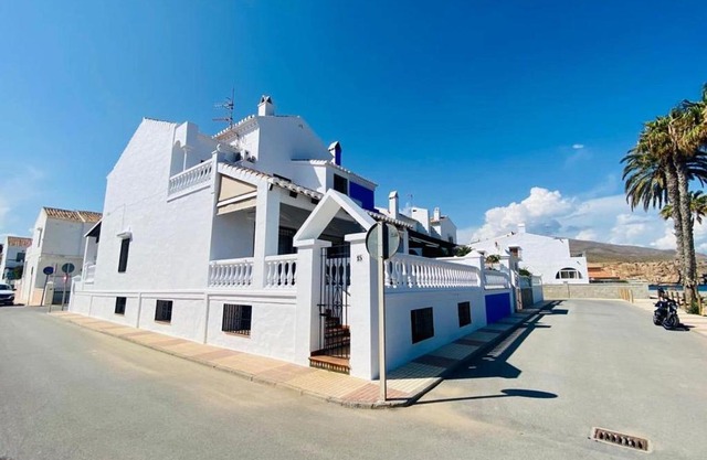 Beautiful house on the beachfront in Costa tropical