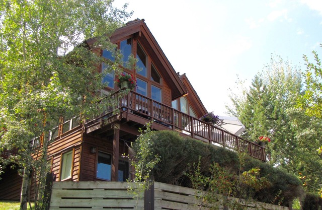 Beautiful In-town Home with Teton Views Next to Forest