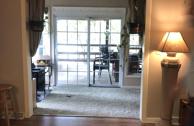 Beautiful Lakefront Home with lake access!