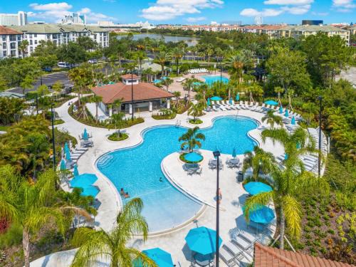 Beautiful Lakeview Vacation Condo, Vista Cay 1016