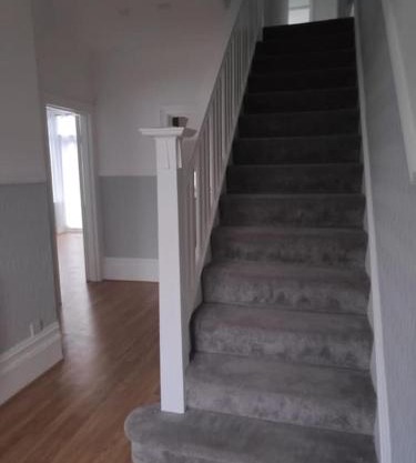 Beautiful large house with 4 or maximum 5 bedrooms 10 beds 17 guests 3 bathrooms