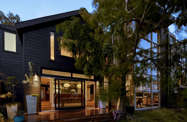 Beautiful Light Filled Modern, Family Home In Hip Bernal Heights!