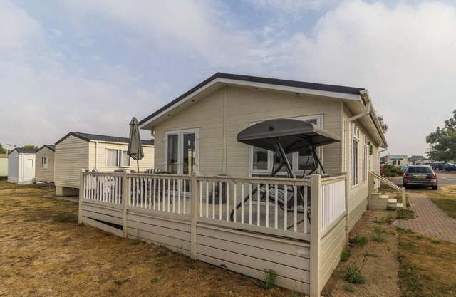 Beautiful lodge with decking at Highfield Grange Holiday Park ref 26967ND