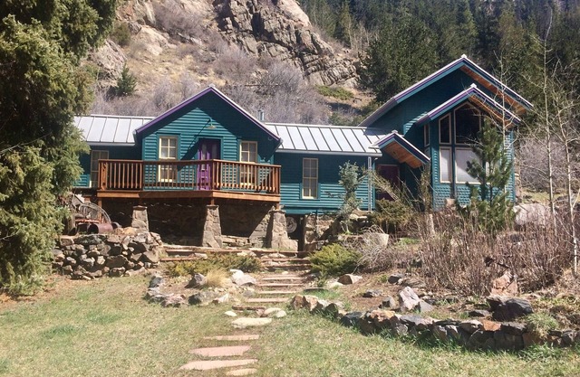 Beautiful Mountain House with a View