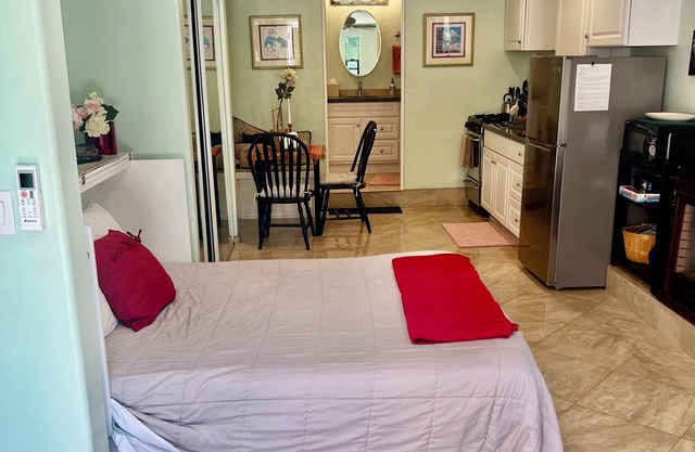 Beautiful NEW One Bedroom Studio in San Diego (Mt. Helix)