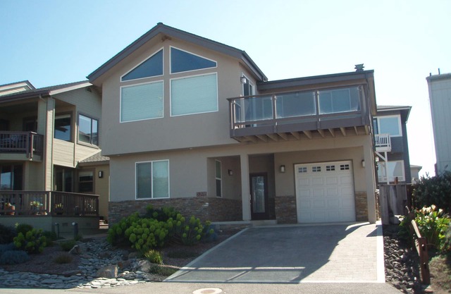 Beautiful Ocean View, just down from Shamel Park